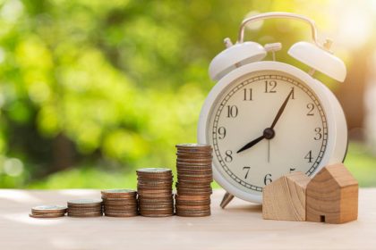 Home,Maintenance,Fee,Or,Saving,Money,For,Buy,A,New HOA attorneys