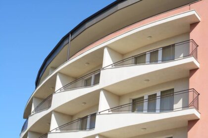 Exterior,Of,Beautiful,Building,On,Sunny,Day,,Low,Angle,View The attorneys at Pratt & Associates help HOAs deal with difficult situations that require legal help.