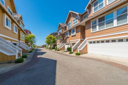 Nice,And,Comfortable,Neighborhood.,Some,Homes,On,The,Empty,Street HOA Attorney in the Bay Area