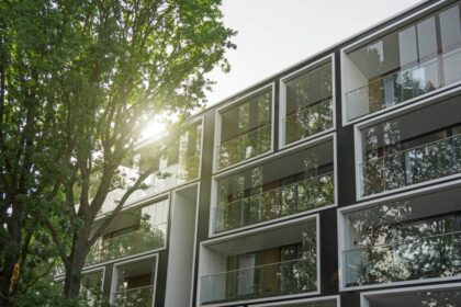 Facade,Of,New,Modern,Apartment,Building. HOA Legal Issues
